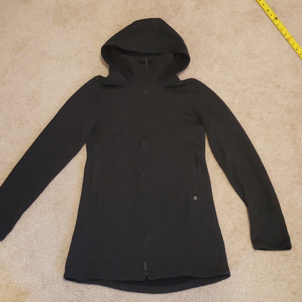 BeNCH Fleece long sweater/jacket.